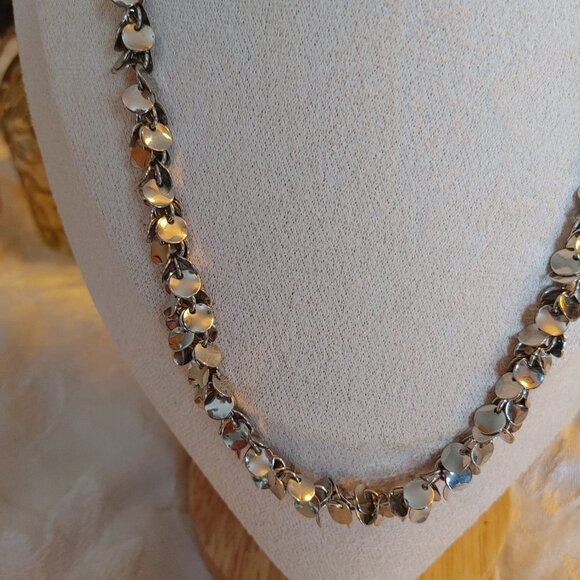 3/$30 Retro Boho Wavy Metal MultiSilver Tone Shiny Disc Necklace Women Jewelry - Picture 5 of 6